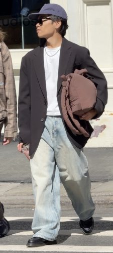 oversized black blazer