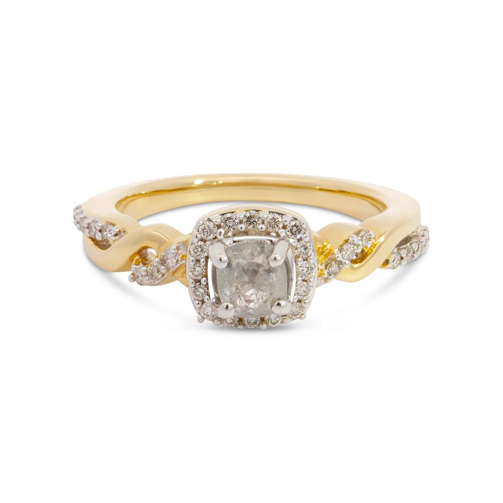 Larson Jewelers Diamond Engagement Ring